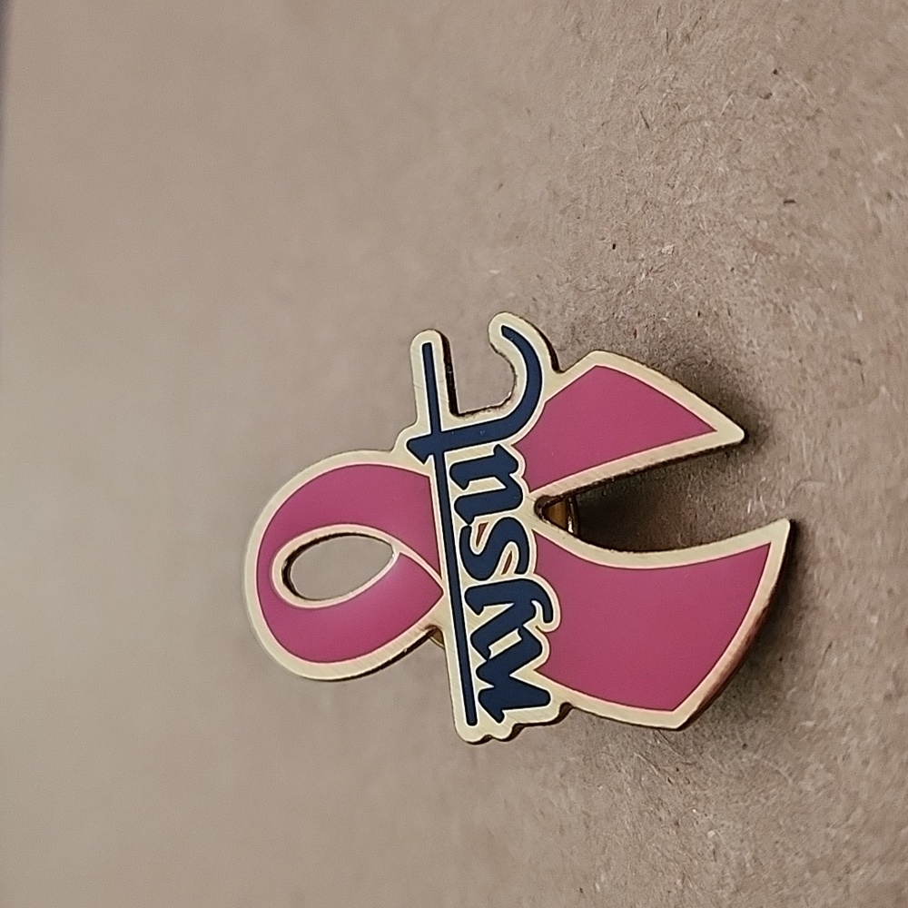 Pin Collection - Picture 10 of 13